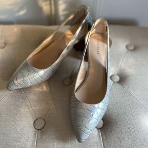 NWOT Cole Haan Grey Low Stacked Heels